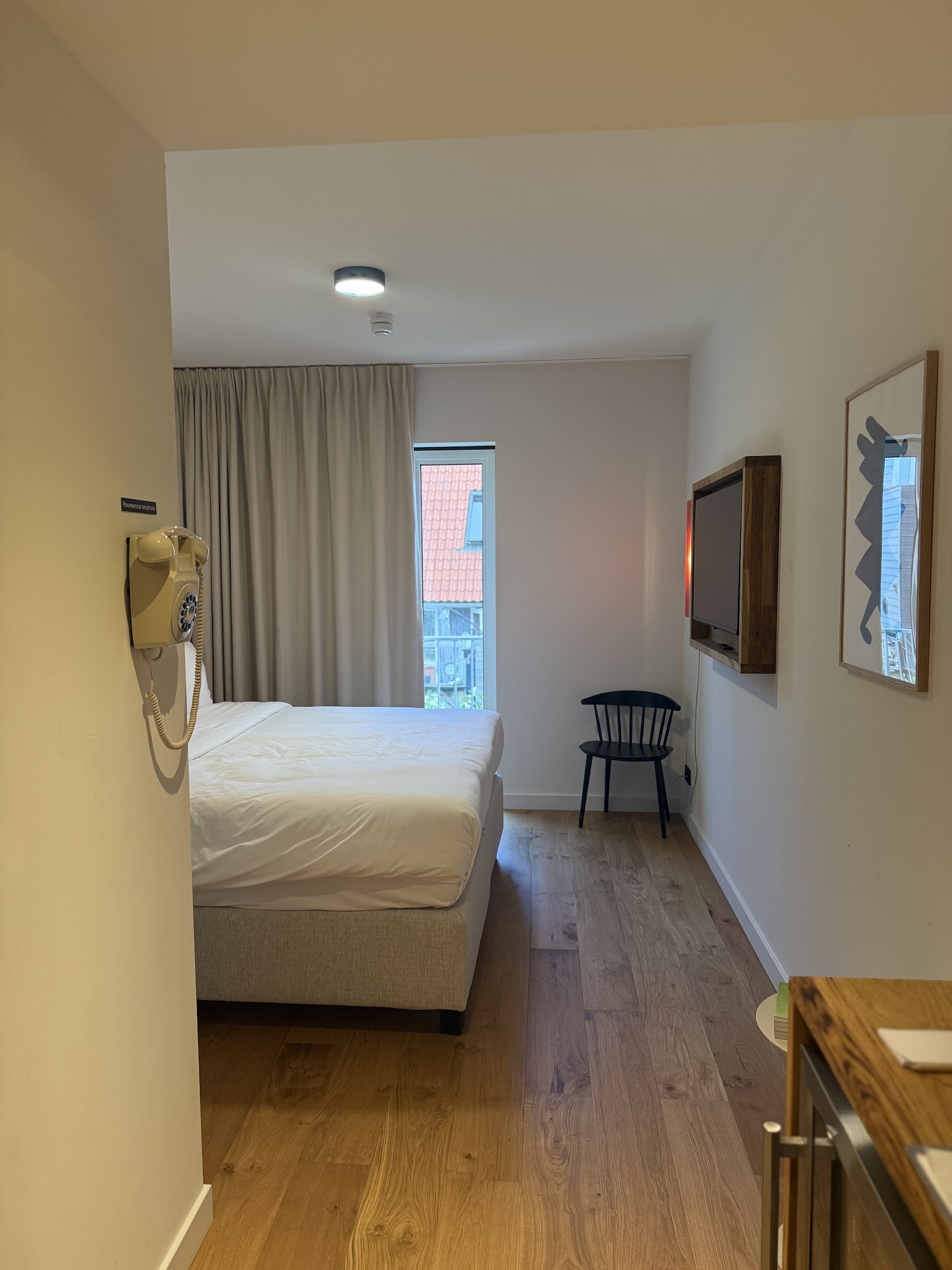 Man Met Bril Koffie Hotel