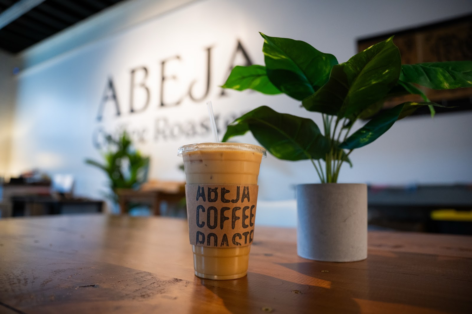 Abeja Coffee - Photo 3