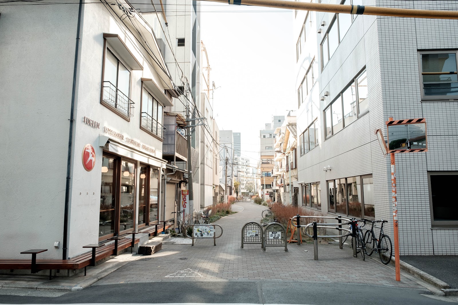 Fuglen Tokyo - Photo 3