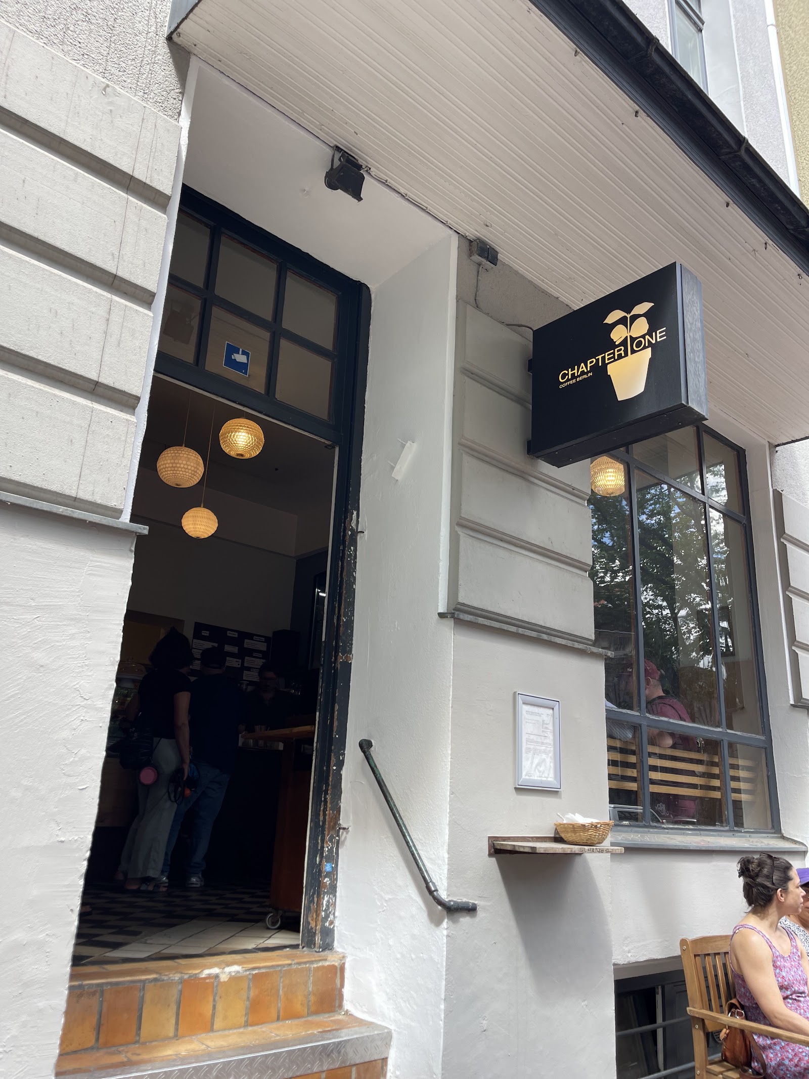 Chapter One Coffee - Photo 3