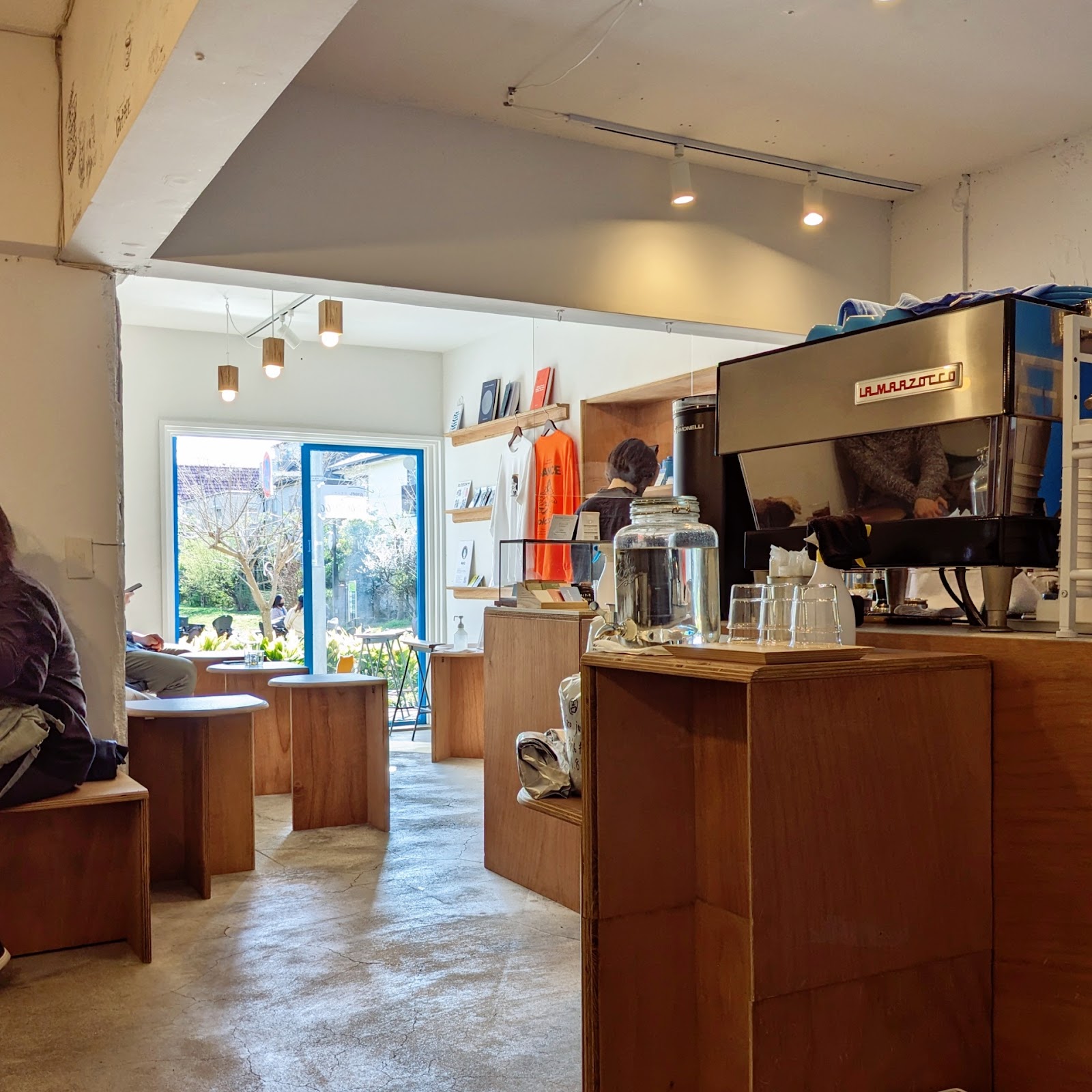 LIGHT UP COFFEE - Photo 3