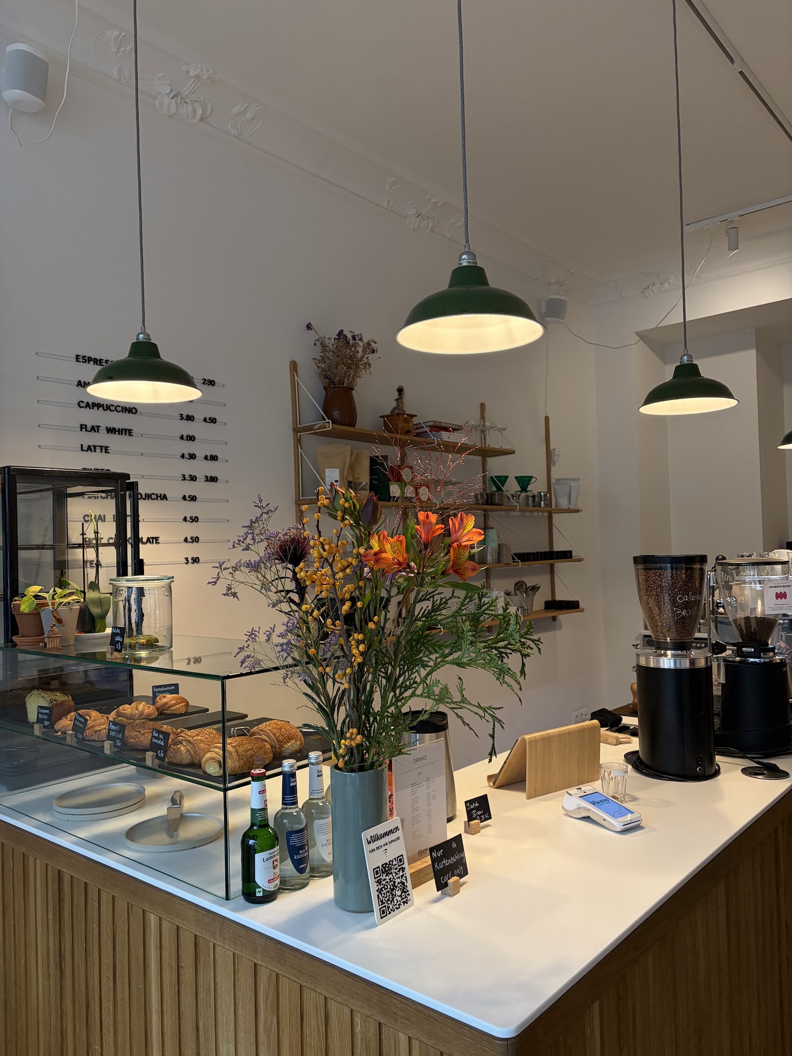 Vivero Coffee - Photo 3